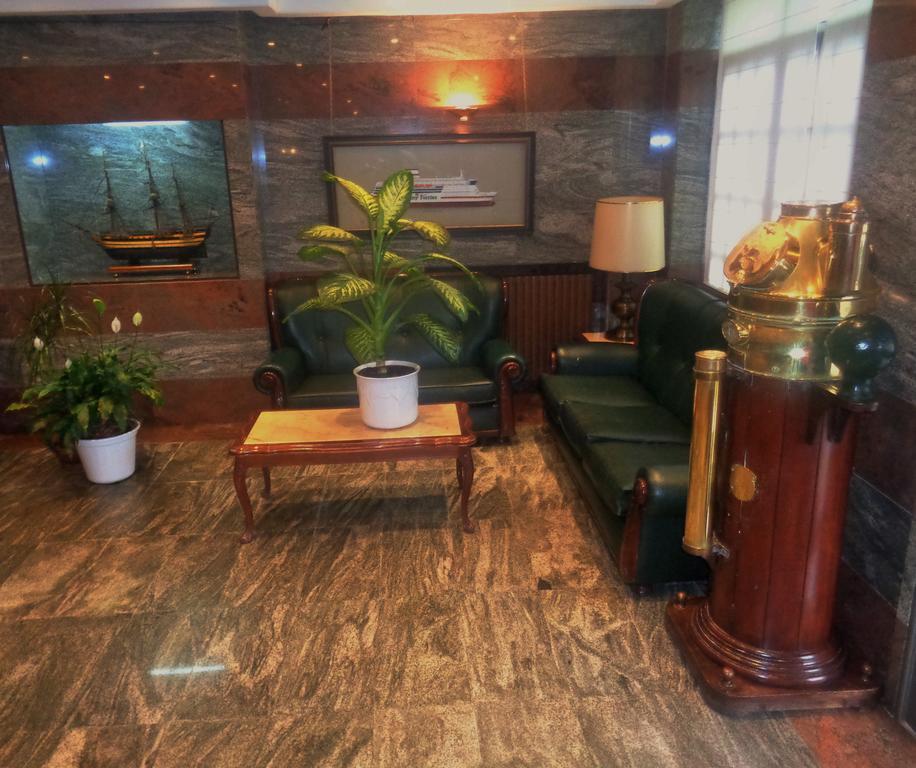 Hotel Las Anclas Ель-Астільєро Екстер'єр фото